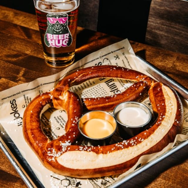 Jumbo Pretzel.